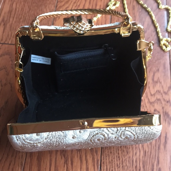 Gold embossed evening bag - Picture 7 of 7